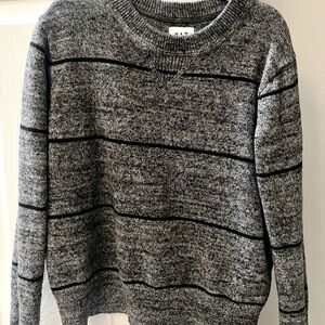 Gap Sweater ✨✨